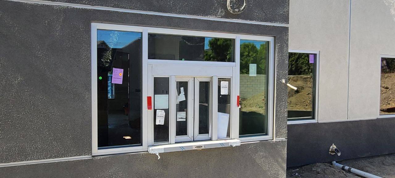 MD Glass Inc Commercial Project 78